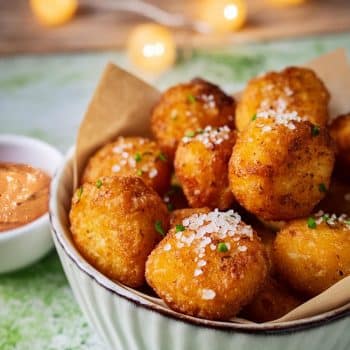 Spicy hash brown bites with chipotle dip